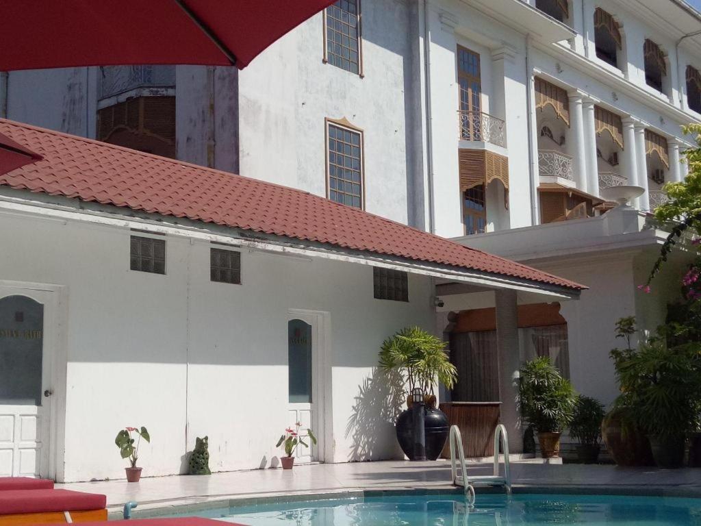 Yuzana Garden Hotel Yangon Exterior foto