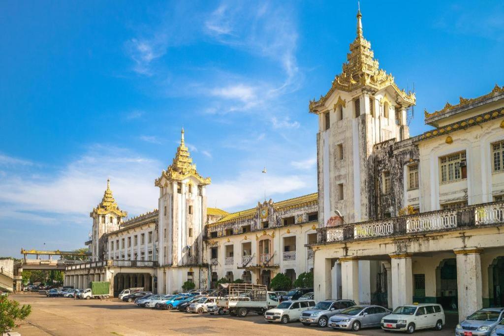 Yuzana Garden Hotel Yangon Exterior foto