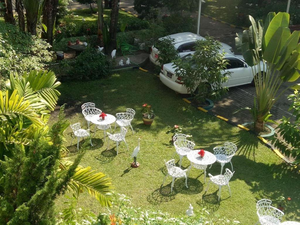 Yuzana Garden Hotel Yangon Exterior foto